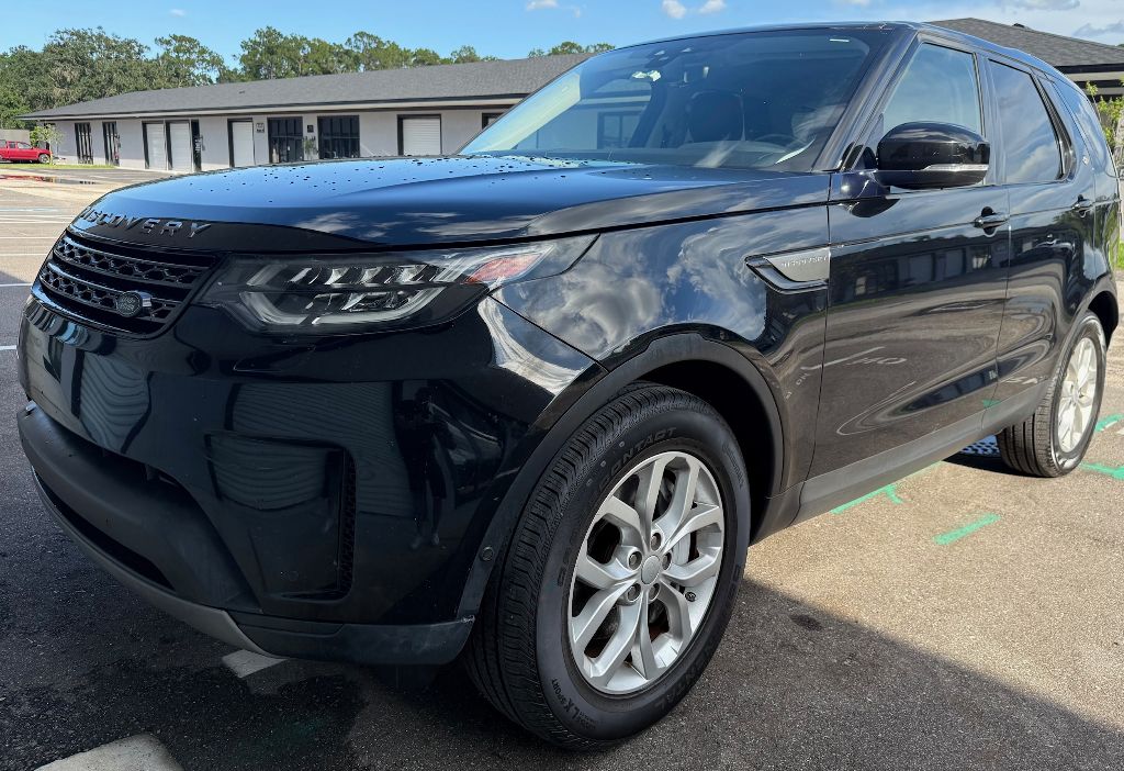 2020 Land Rover Discovery SE